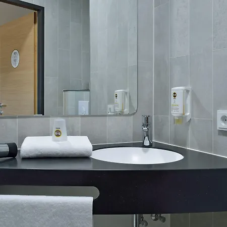 Hotel Albstadt-hbf 3*